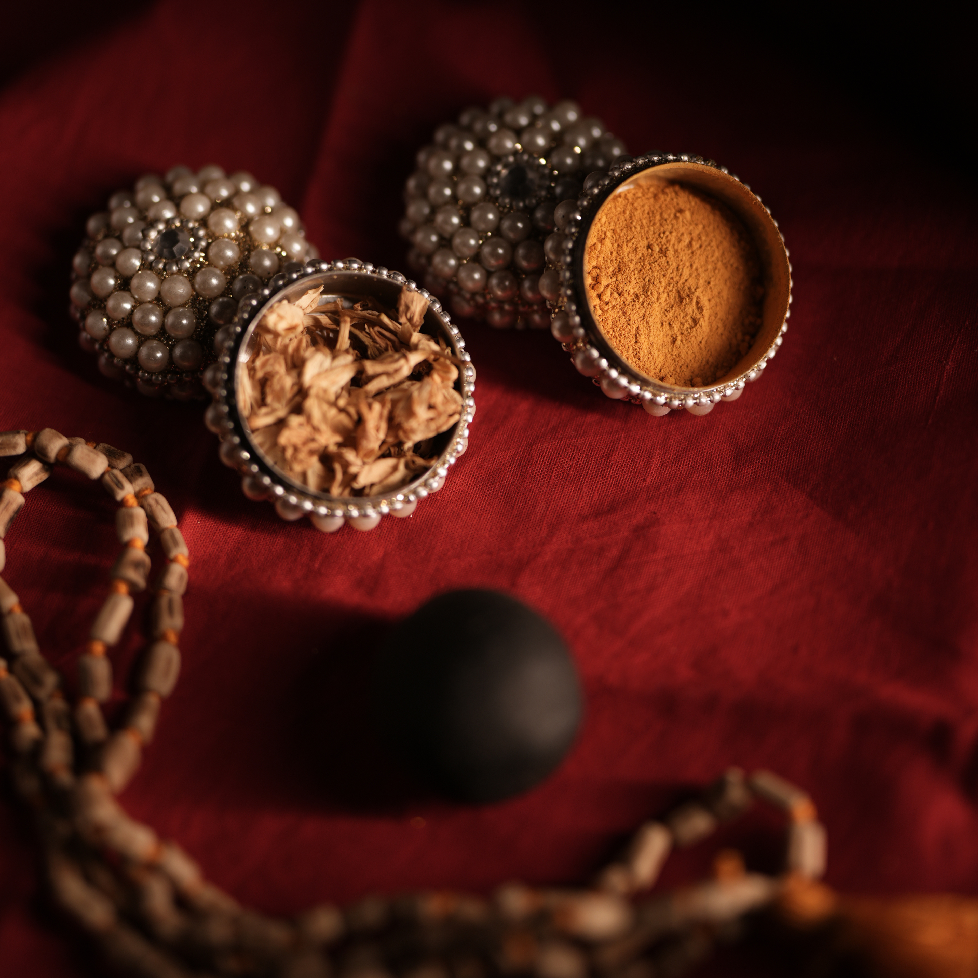 Divya Tulsi Narayan Shaligram Set